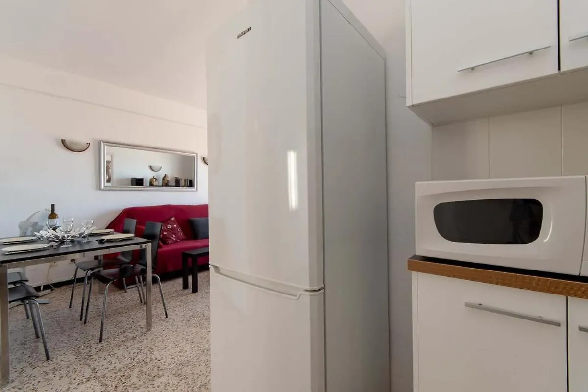 Virginia - Two Bed Apartment Los Cristianos  0*, Los Cristianos (Tenerife)