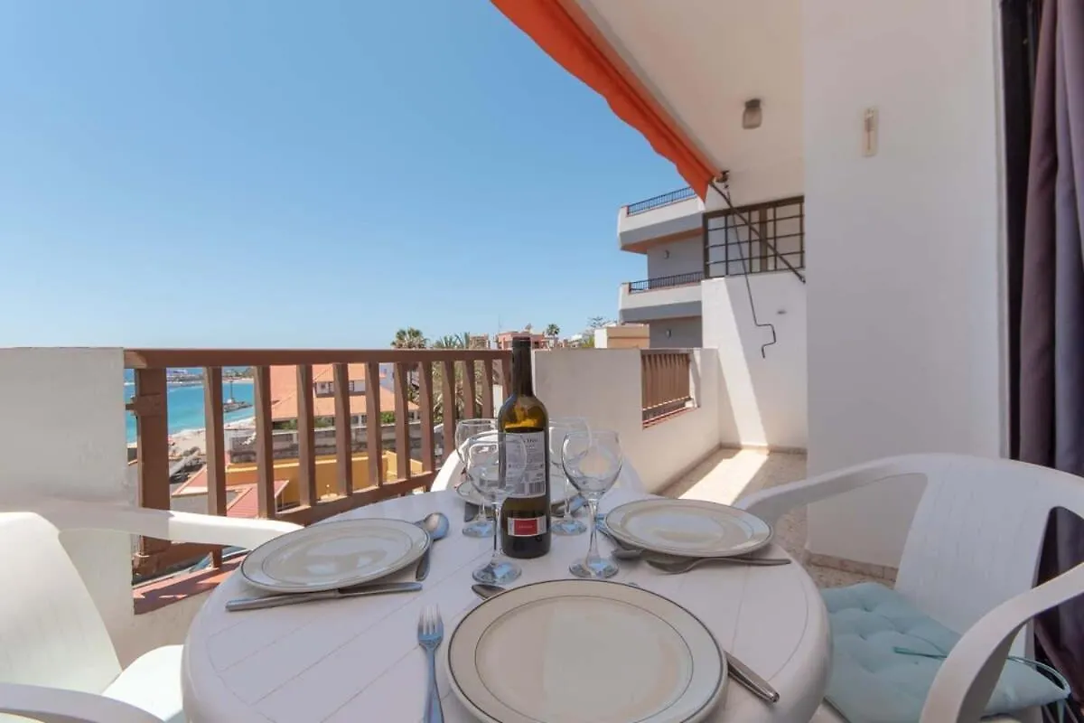Virginia - Two Bed Apartment Los Cristianos   Los Cristianos (Tenerife)
