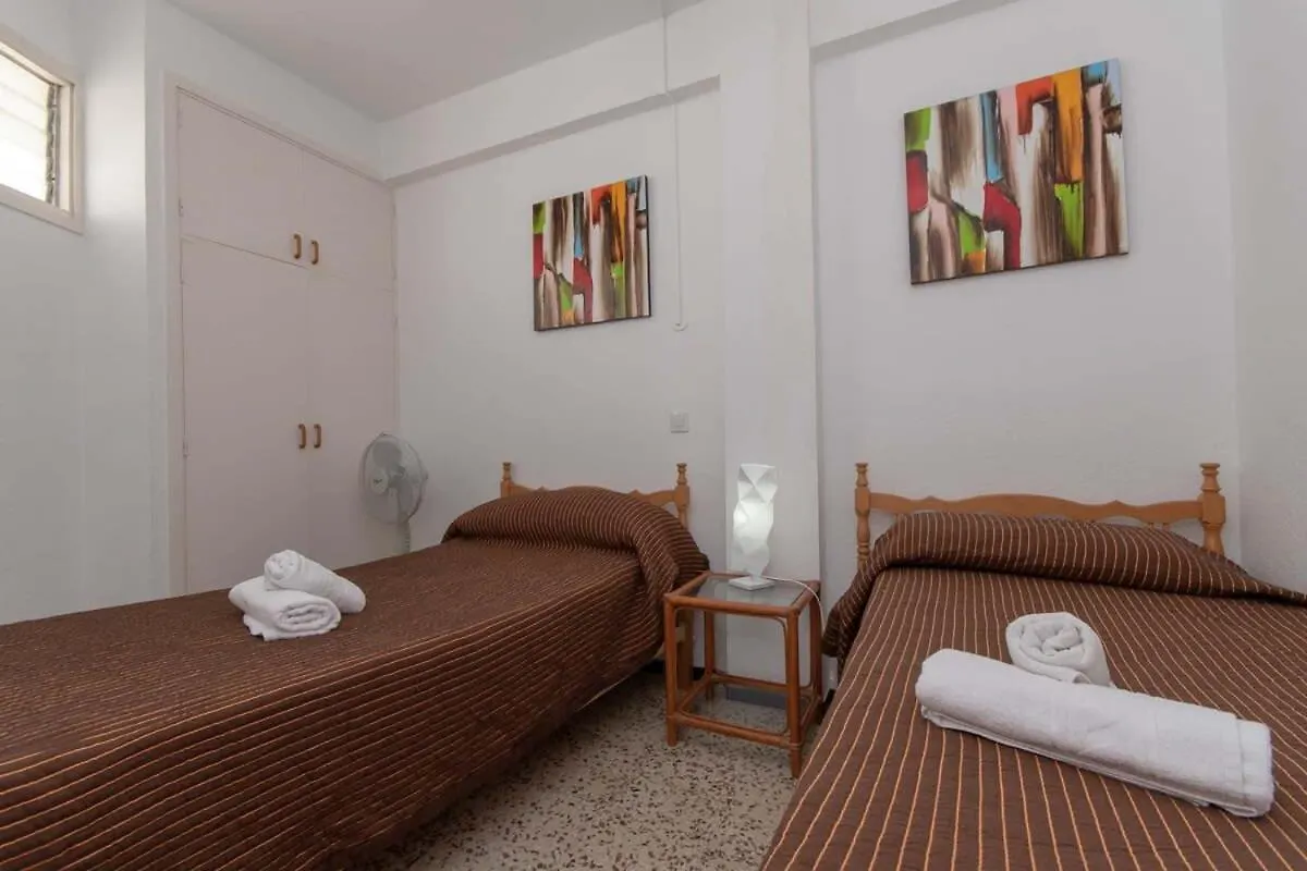 Virginia - Two Bed Apartment Los Cristianos  Los Cristianos (Tenerife)